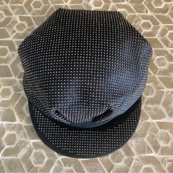 Burberry Accessories Authentic Burberry Studded Leather Newsboy Hat